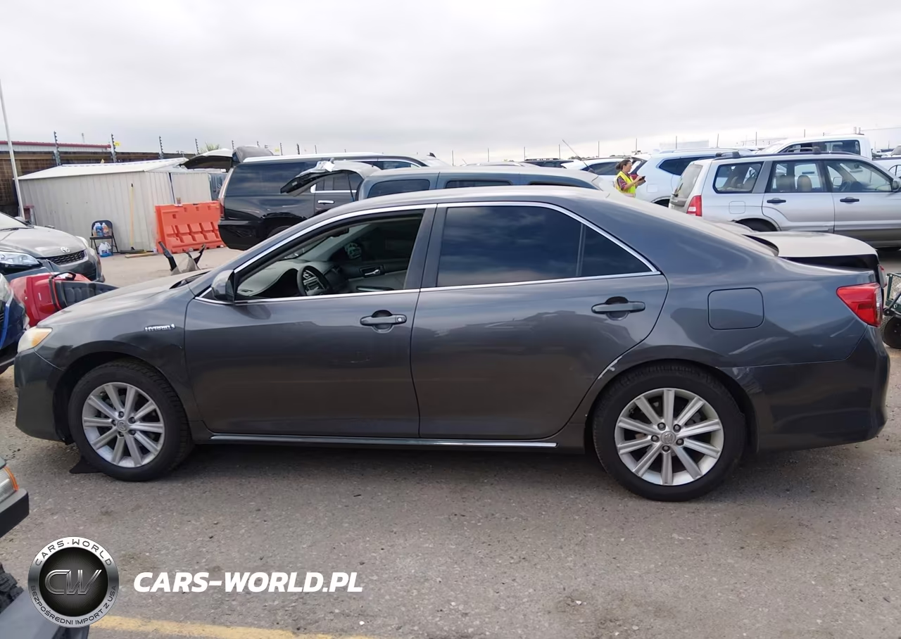 2014 Toyota Camry Hybrid Xle VIN:4T1BD1FK2EU109793 - 14
