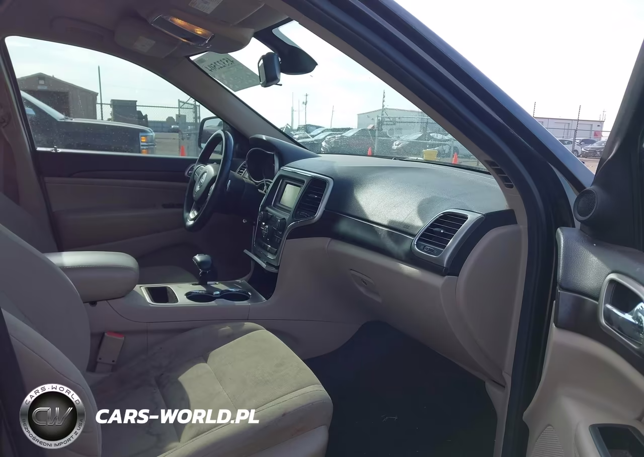 2014 Jeep Grand Cherokee Laredo VIN:1C4RJFAG8EC406858 - 5