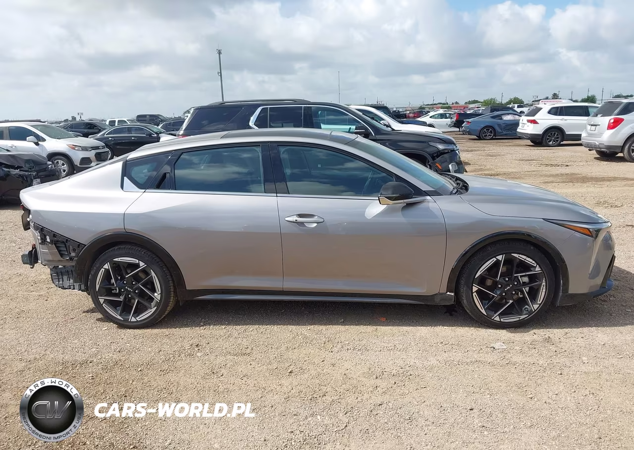 2025 Kia K4 Gt-Line VIN:3KPFW4DE3SE169610 - 14