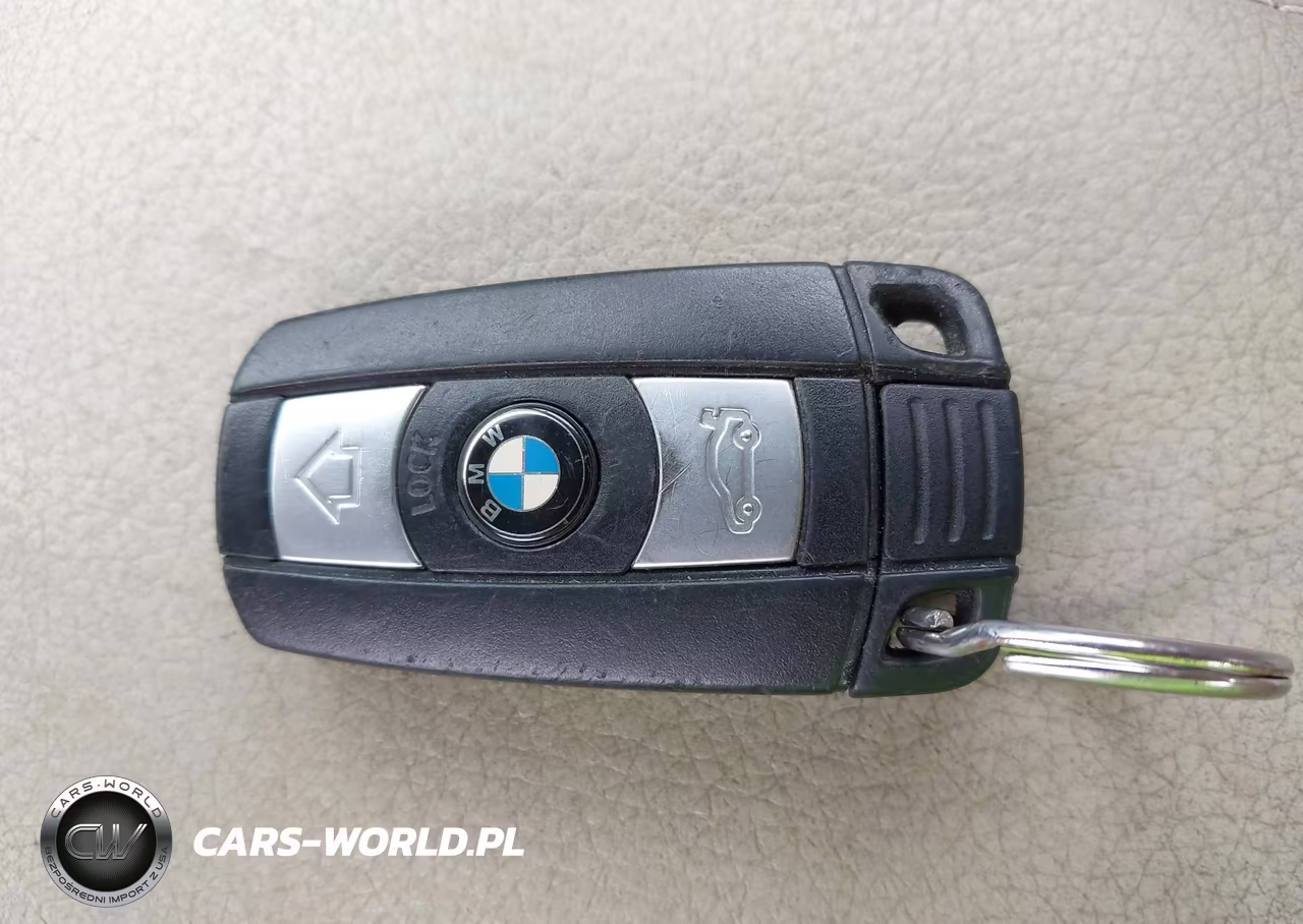 2010 BMW 328I xDrive VIN:WBAPK5C55AA646849 - 11
