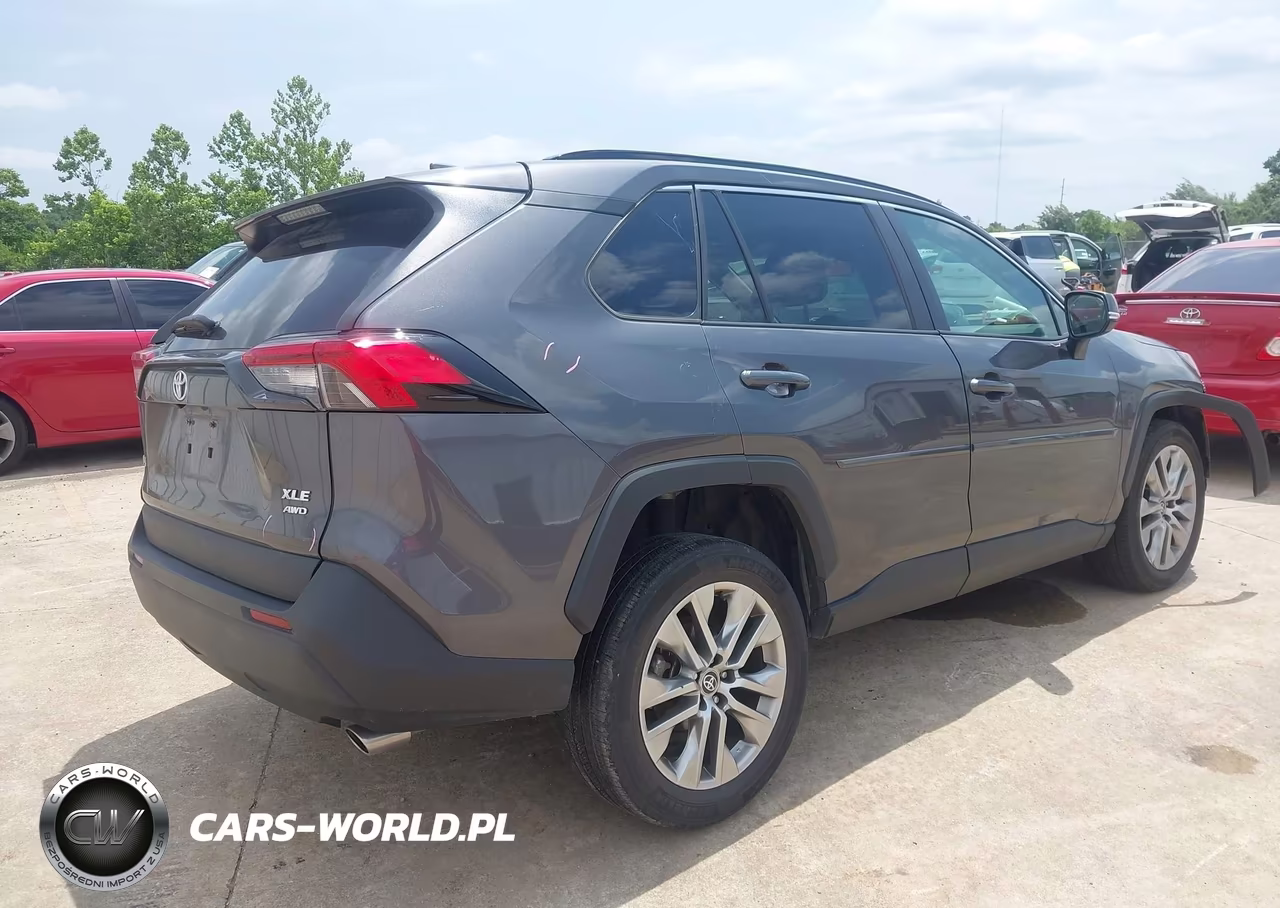 2022 Toyota Rav4 Xle Premium VIN:2T3A1RFV4NC297092 - 4