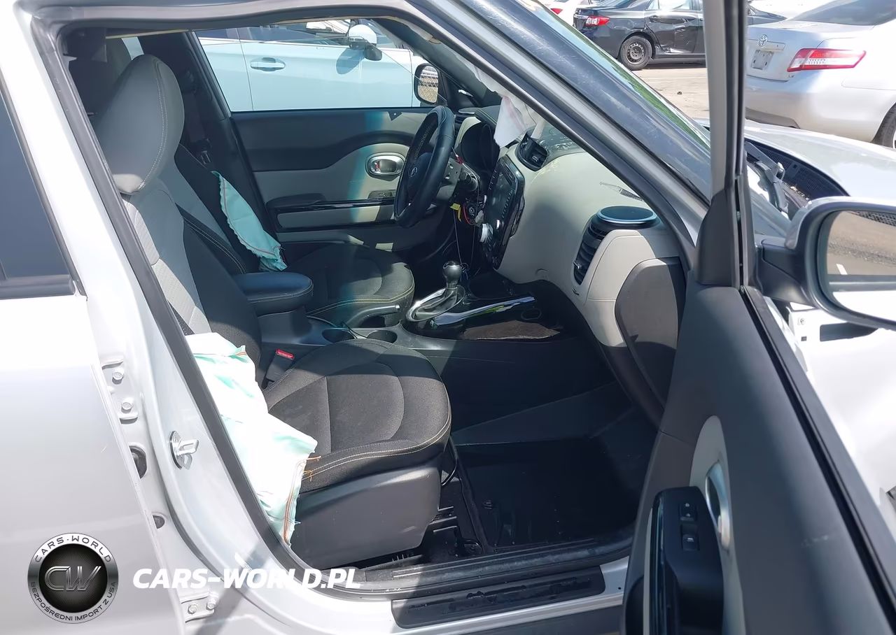 2016 Kia Soul + VIN:KNDJP3A54G7845785 - 5