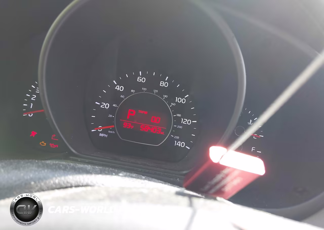 2016 Kia Soul + VIN:KNDJP3A54G7845785 - 7
