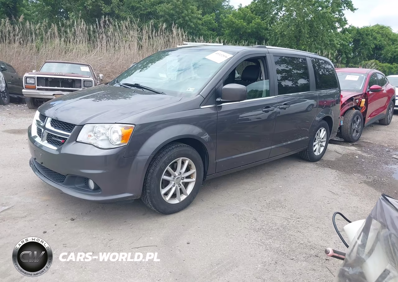 2018 Dodge Grand Caravan Sxt VIN:2C4RDGCG3JR268500 - 2