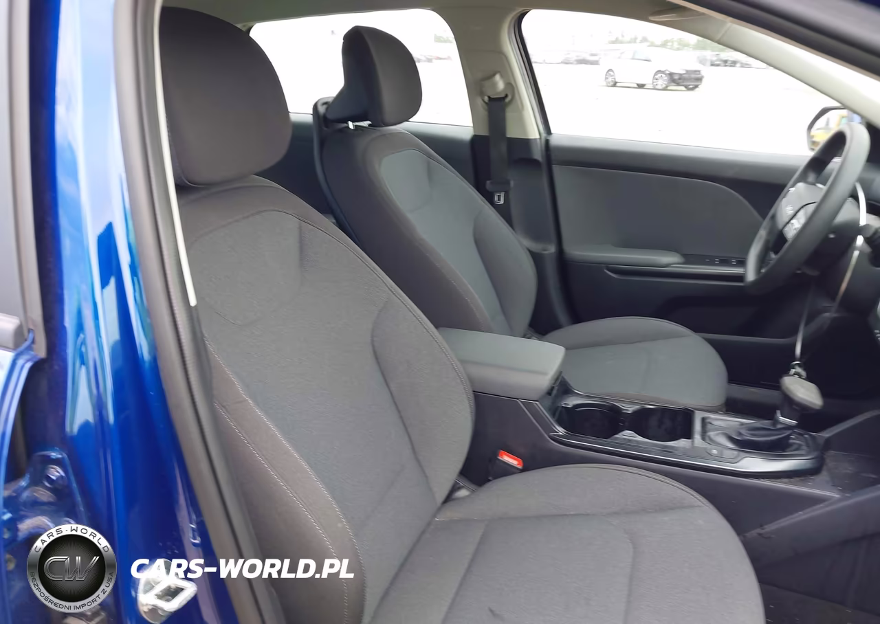 2025 Kia K4 Lxs VIN:3KPFT4DE0SE049854 - 12