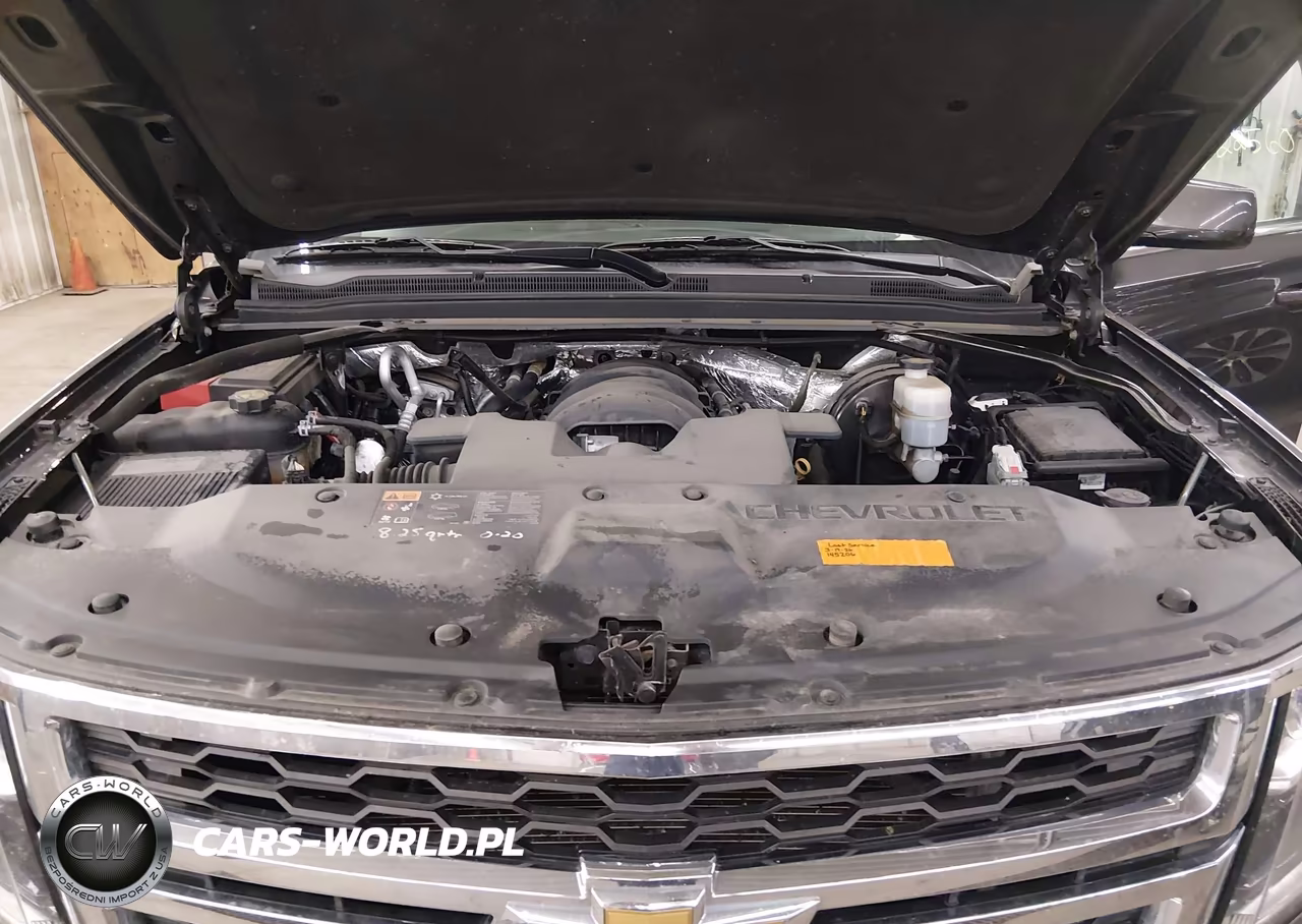 2015 Chevrolet Tahoe Lt VIN:1GNSKBKC7FR595818 - 10