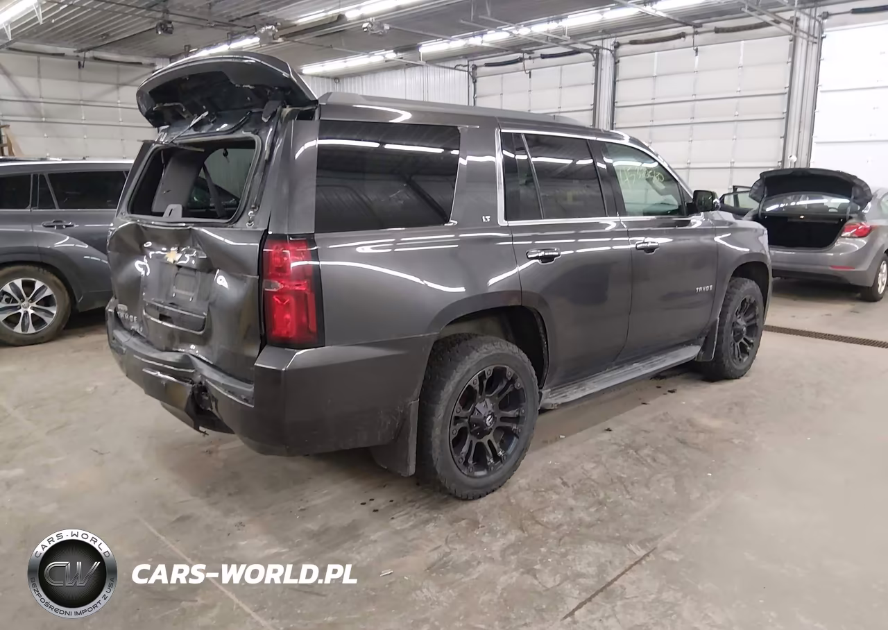 2015 Chevrolet Tahoe Lt VIN:1GNSKBKC7FR595818 - 4