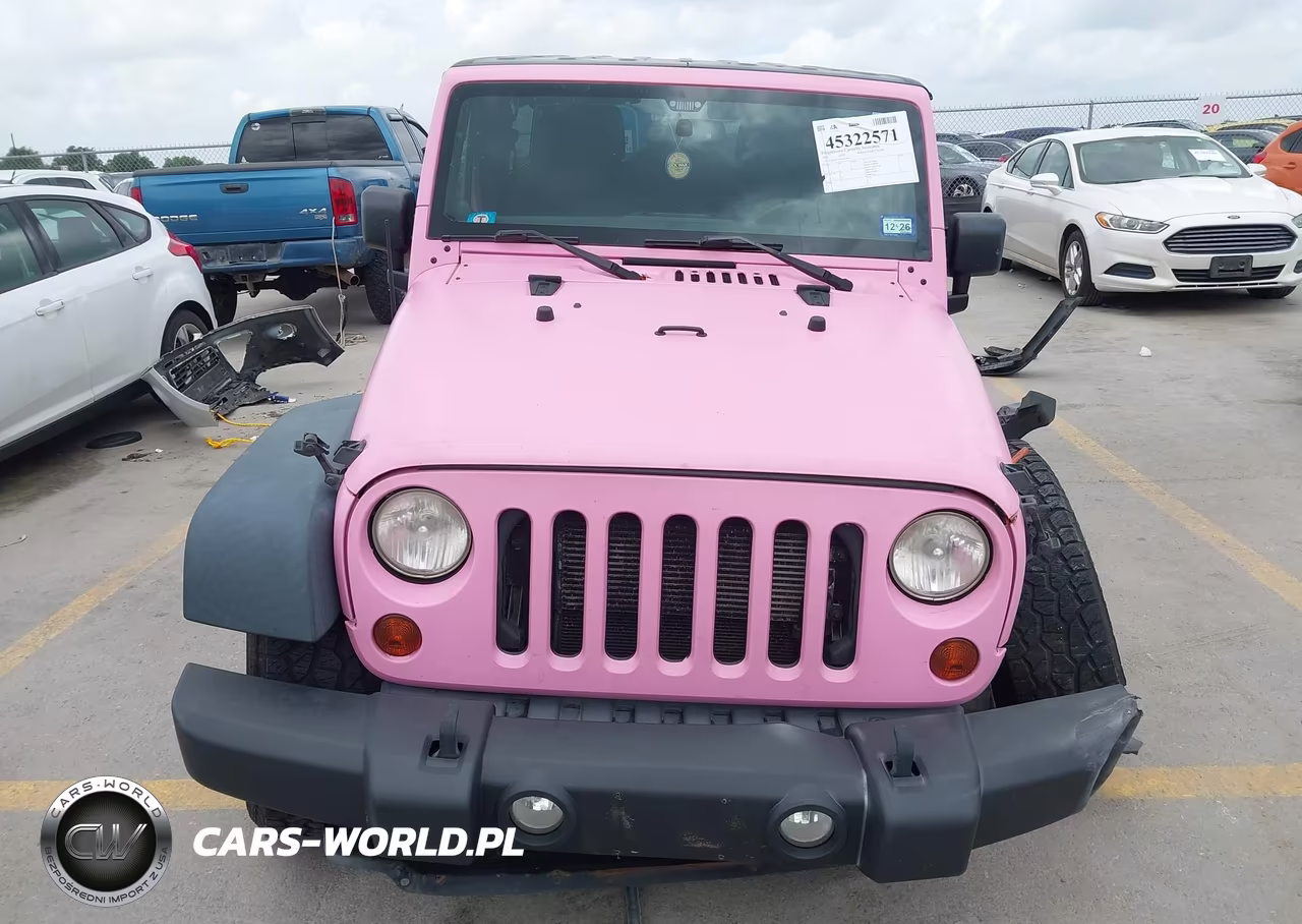 2013 Jeep Wrangler Unlimited Sport VIN:1C4BJWDG7DL543043 - 12