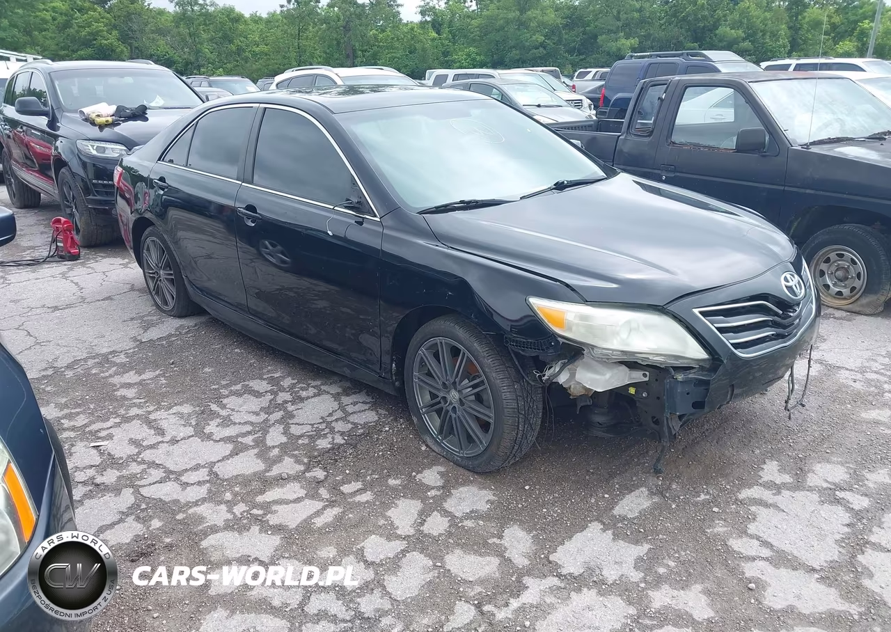 2010 Toyota Camry Xle V6 – zdjęcie 1 z 11