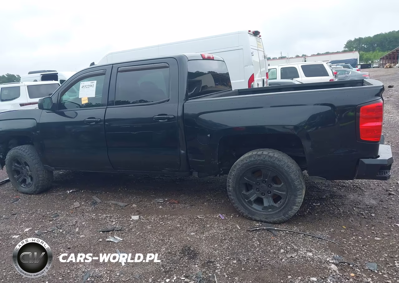 2018 Chevrolet Silverado 1500 2Lt VIN:3GCUKREC8JG494186 - 14