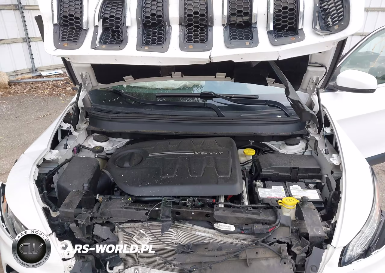 2018 Jeep Cherokee Limited 4X4 VIN:1C4PJMDX7JD610112 - 10