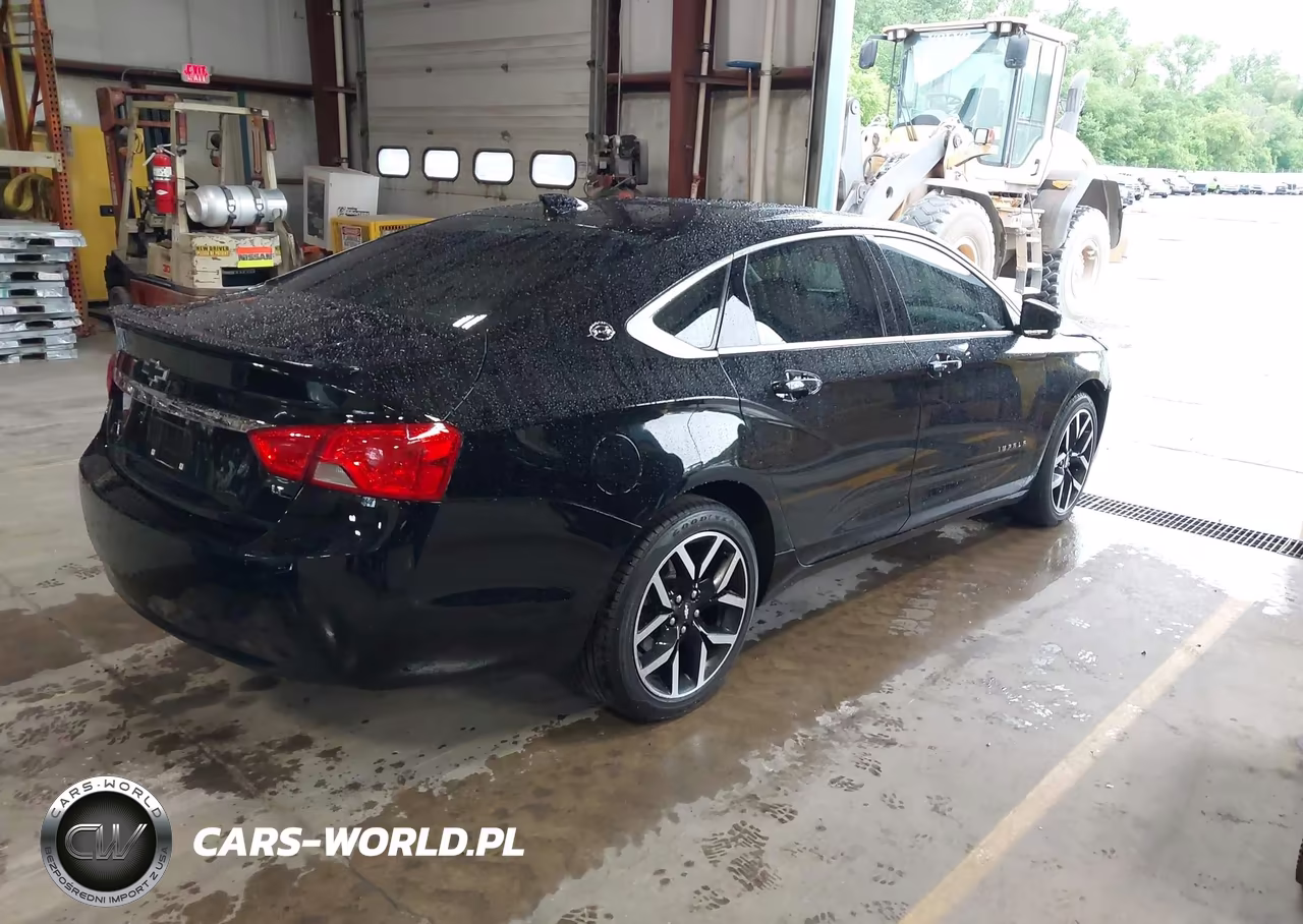 2018 Chevrolet Impala 1Lt VIN:2G1105S33J9104345 - 4