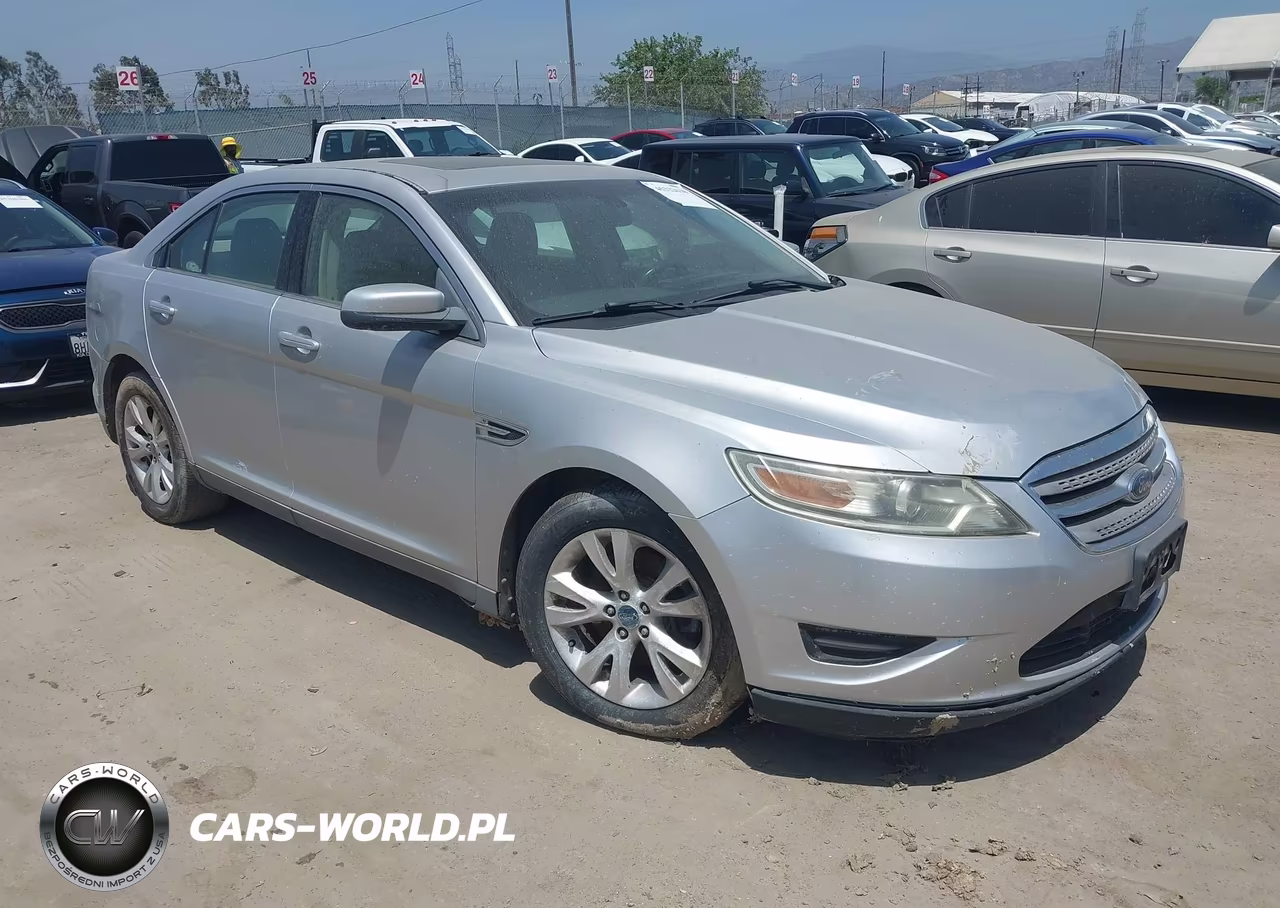 2010 Ford Taurus Sel
