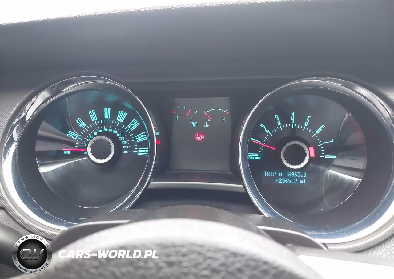 2013 Ford Mustang V6 VIN:1ZVBP8EM4D5214185 - 7