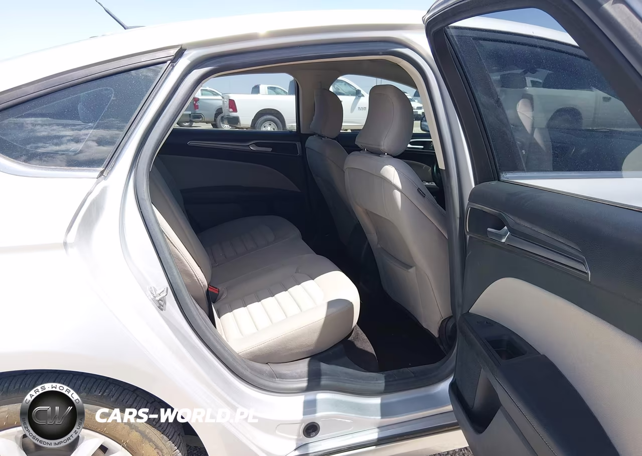 2018 Ford Fusion Hybrid S VIN:3FA6P0UU3JR100183 - 8