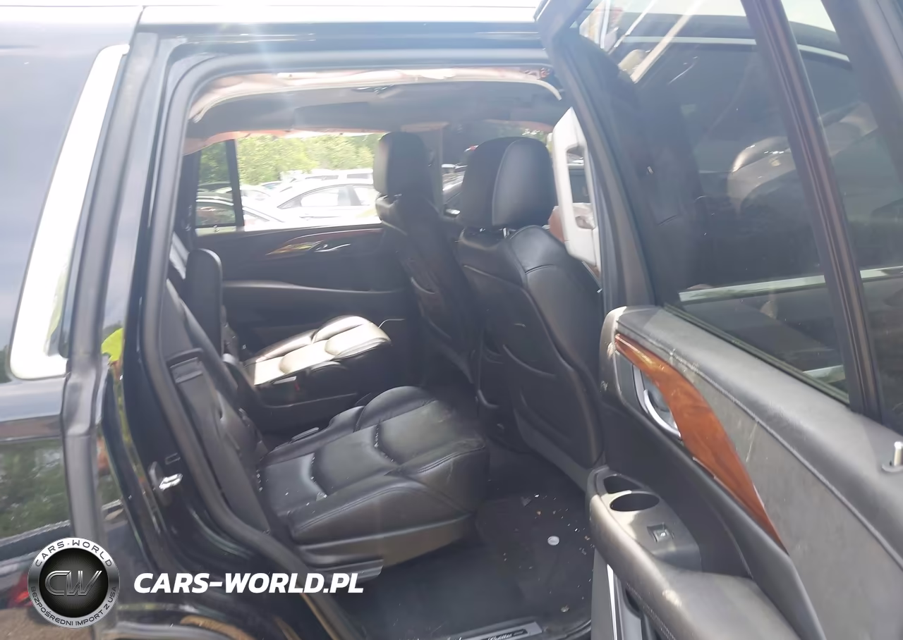 2019 Cadillac Escalade Luxury VIN:1GYS4BKJ3KR170277 - 8