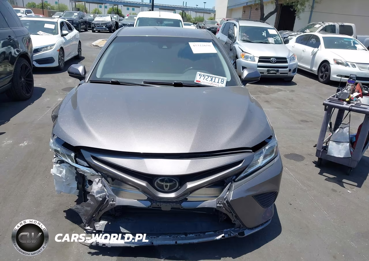 2020 Toyota Camry Se VIN:4T1G11AK5LU962661 - 12