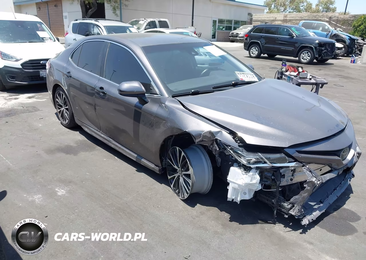 2020 Toyota Camry Se VIN:4T1G11AK5LU962661 - 6