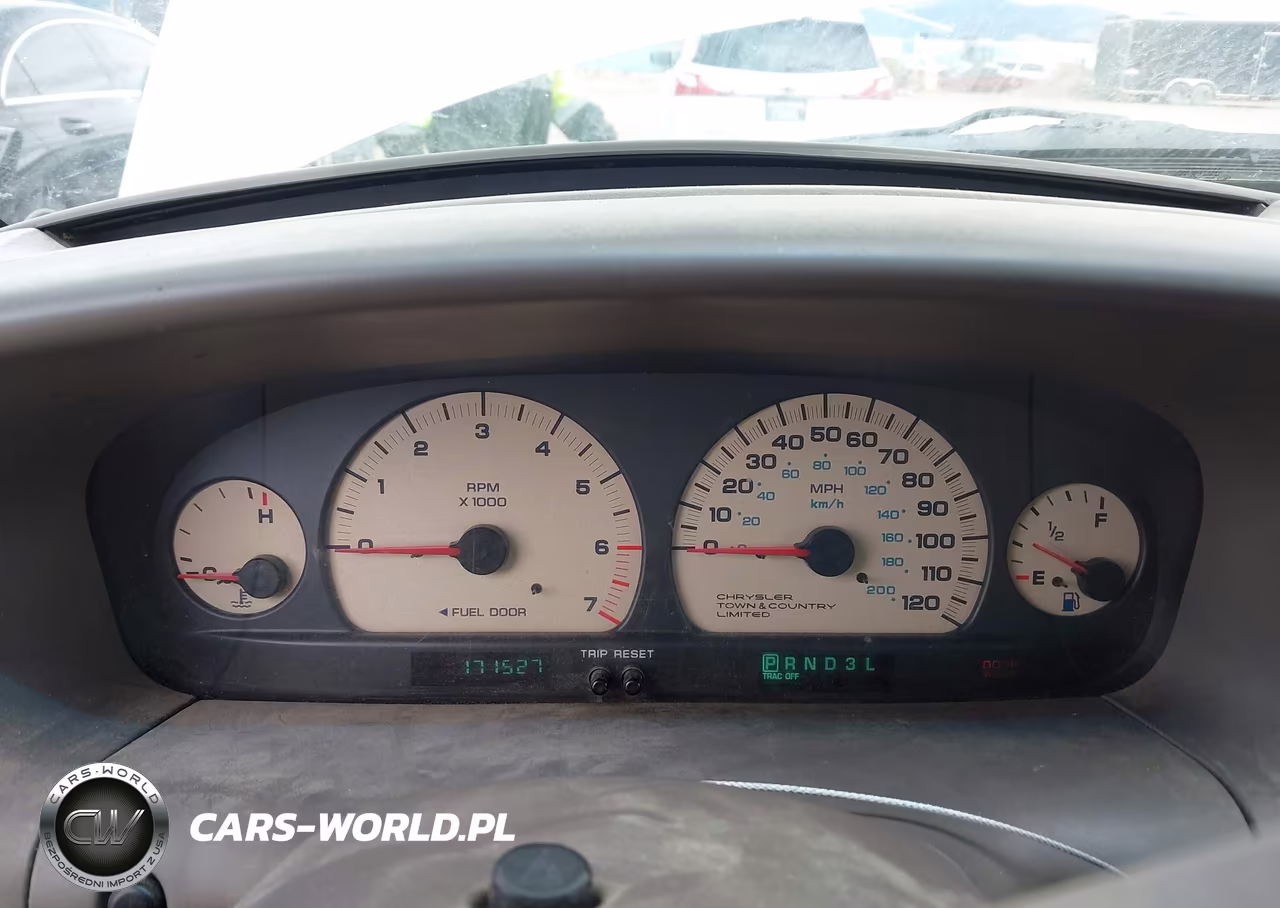 2000 Chrysler Town & Country Limited VIN:1C4GP64L3YB727876 - 7