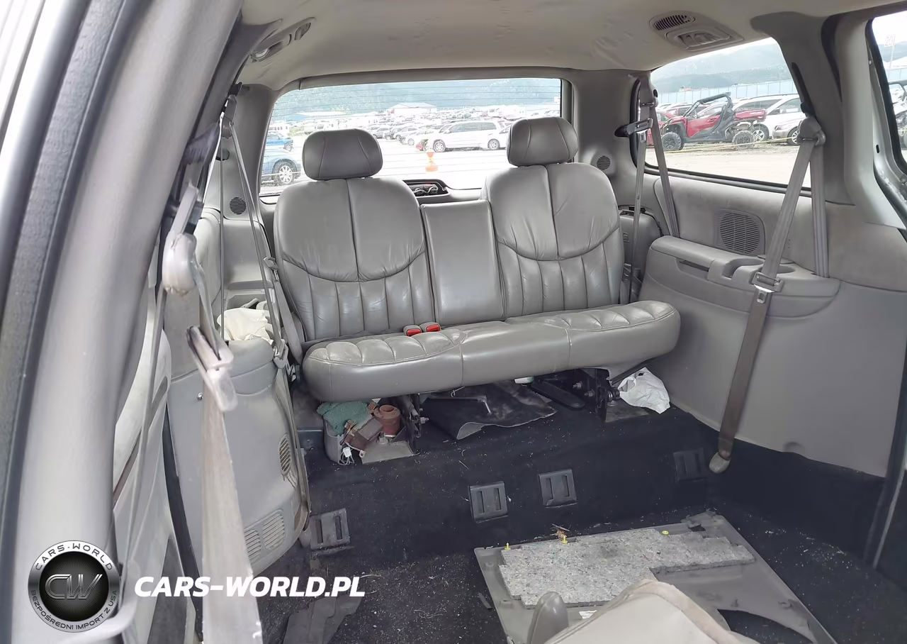 2000 Chrysler Town & Country Limited VIN:1C4GP64L3YB727876 - 8
