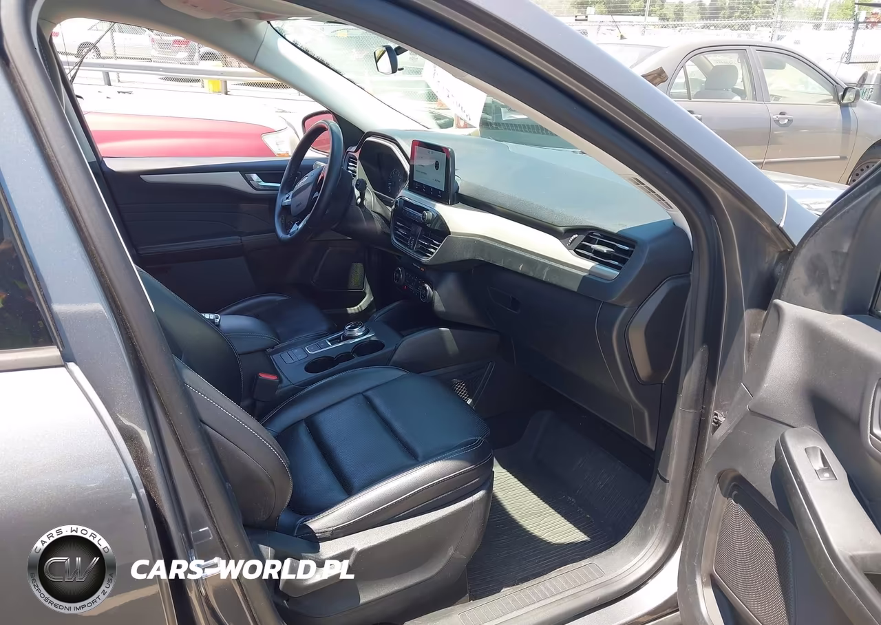 2021 Ford Escape Sel VIN:1FMCU0H62MUB25893 - 5