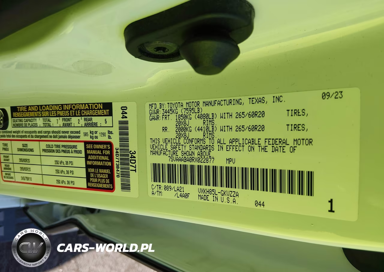 2024 Toyota Sequoia Platinum VIN:7SVAAABA0RX022877 - 9