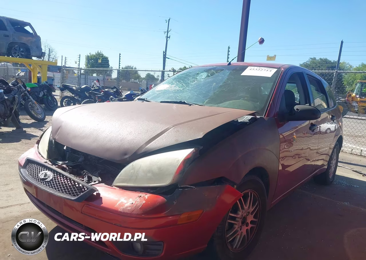 2005 Ford Focus Zx5 VIN:3FAFP37N15R137230 - 2