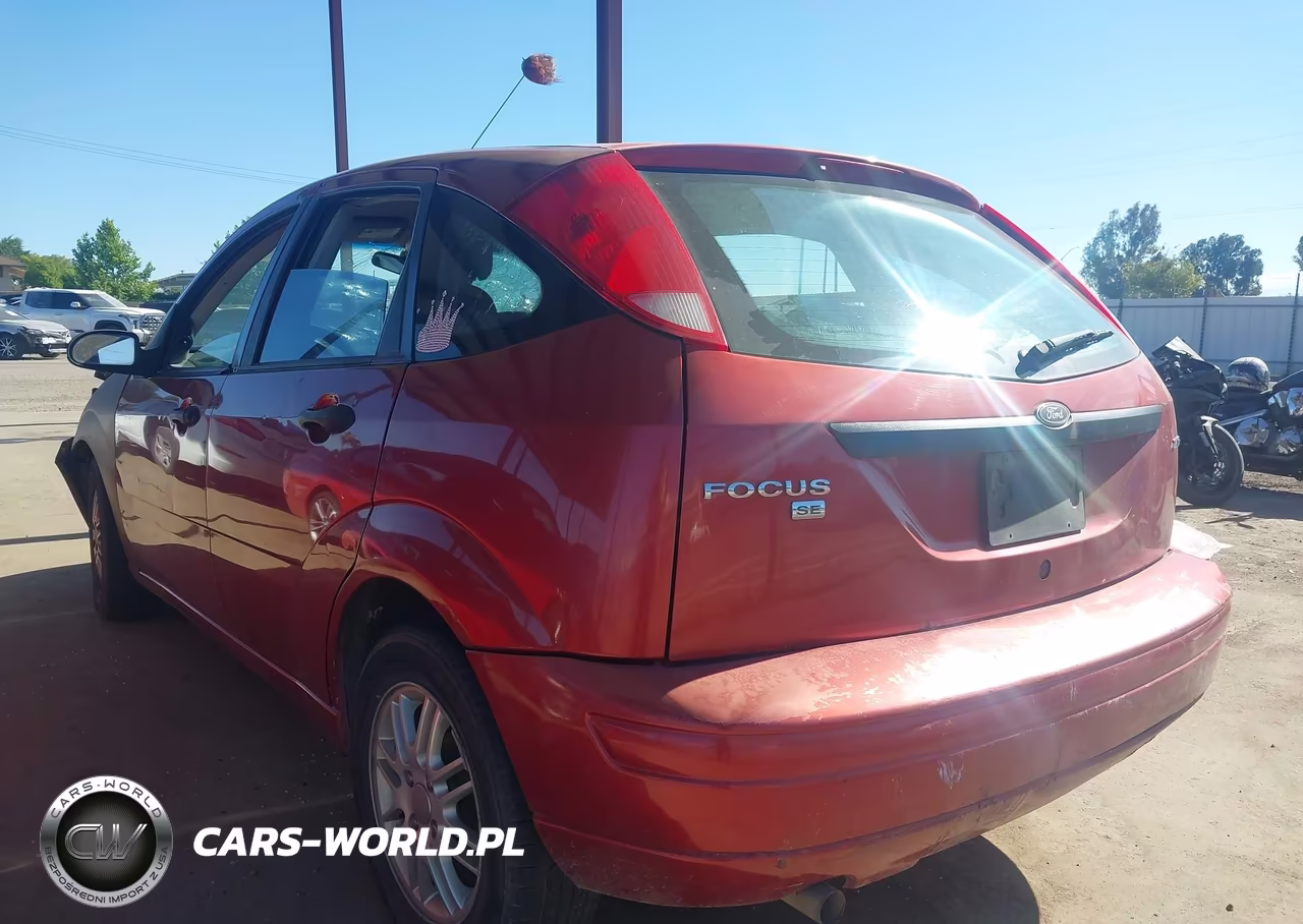 2005 Ford Focus Zx5 VIN:3FAFP37N15R137230 - 3