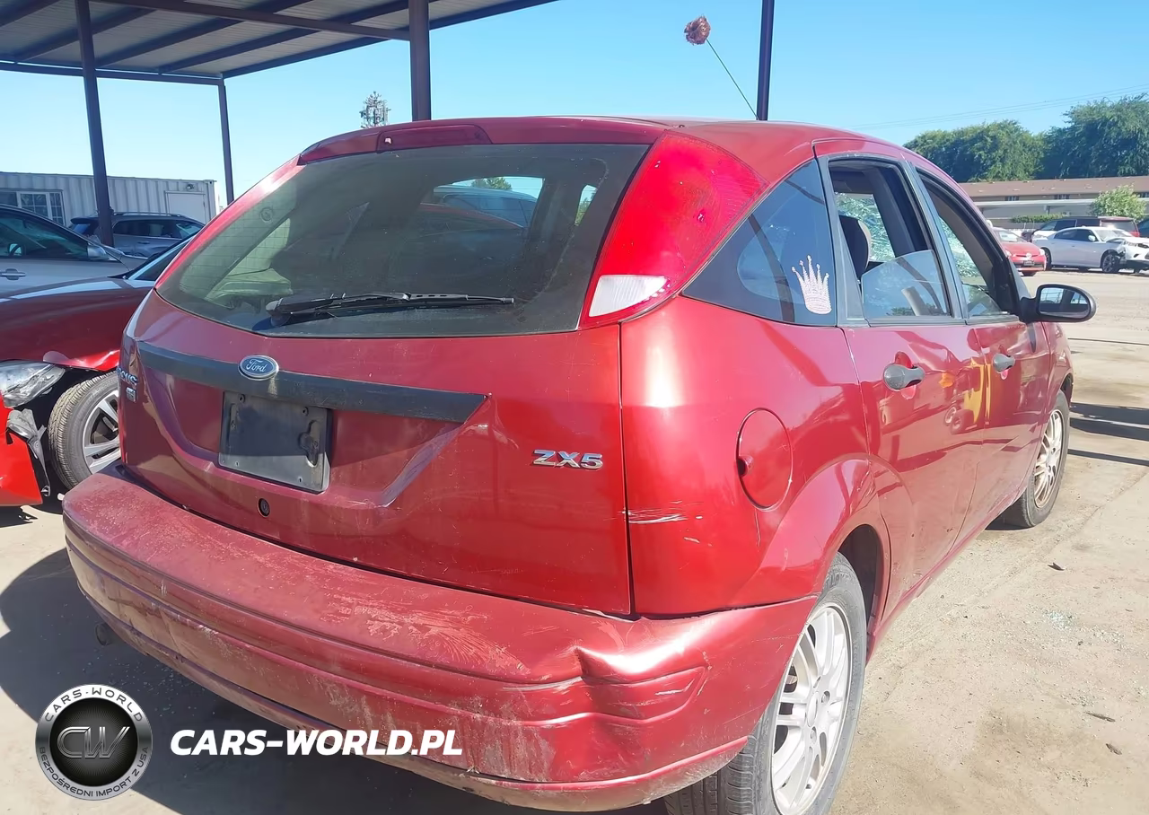 2005 Ford Focus Zx5 VIN:3FAFP37N15R137230 - 4