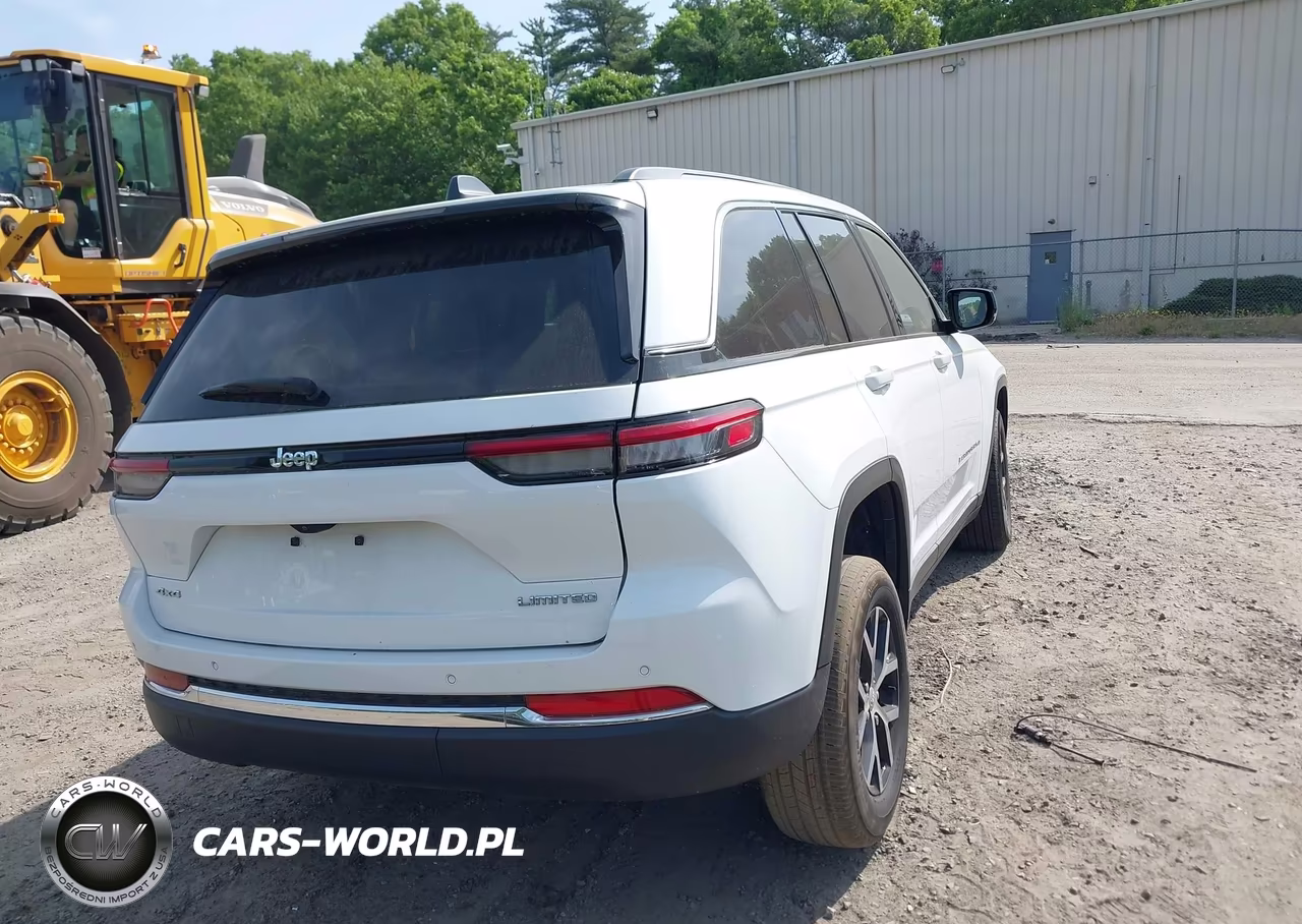 2023 Jeep Grand Cherokee Limited 4X4 VIN:1C4RJHBG5P8847797 - 4
