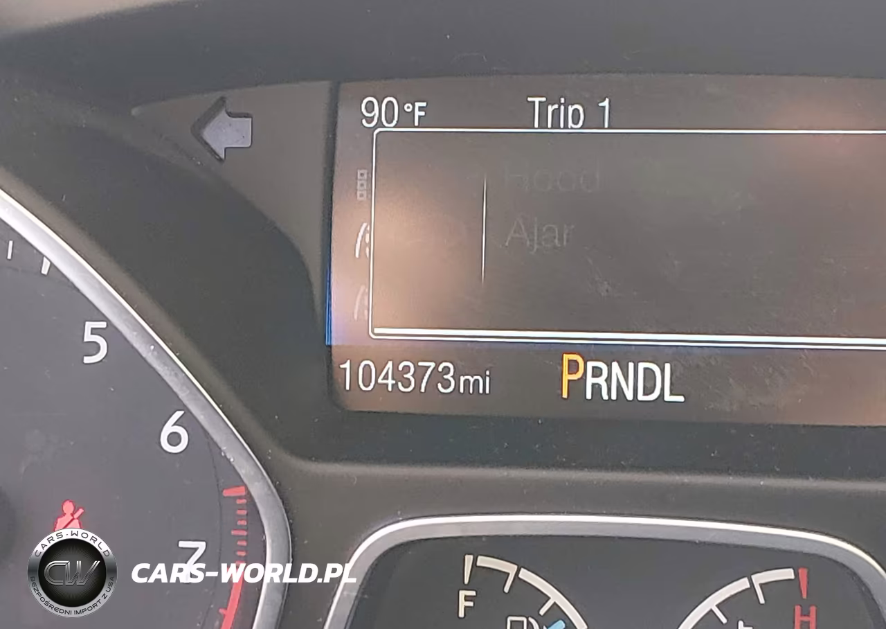 2018 Ford Focus Se VIN:1FADP3K25JL318327 - 14