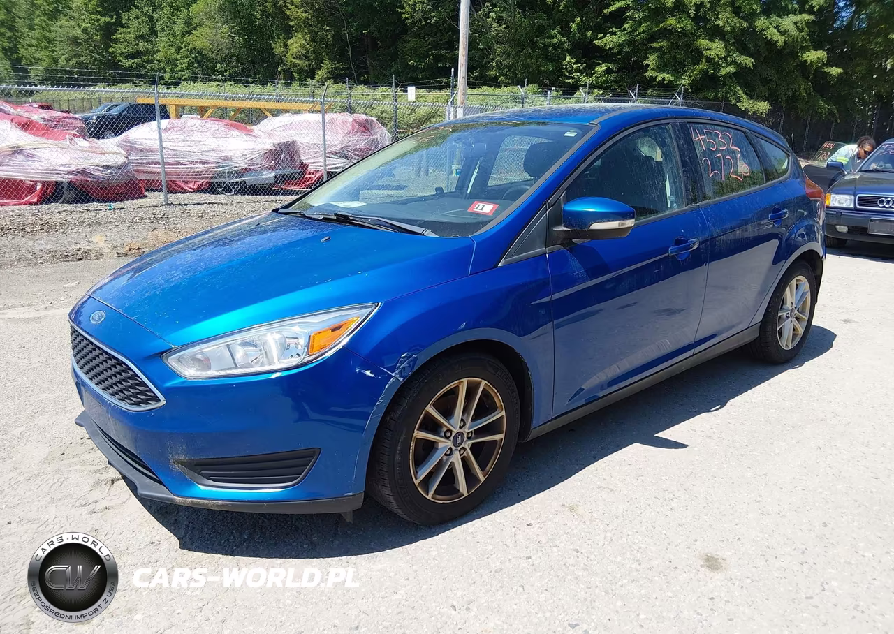 2018 Ford Focus Se VIN:1FADP3K25JL318327 - 2