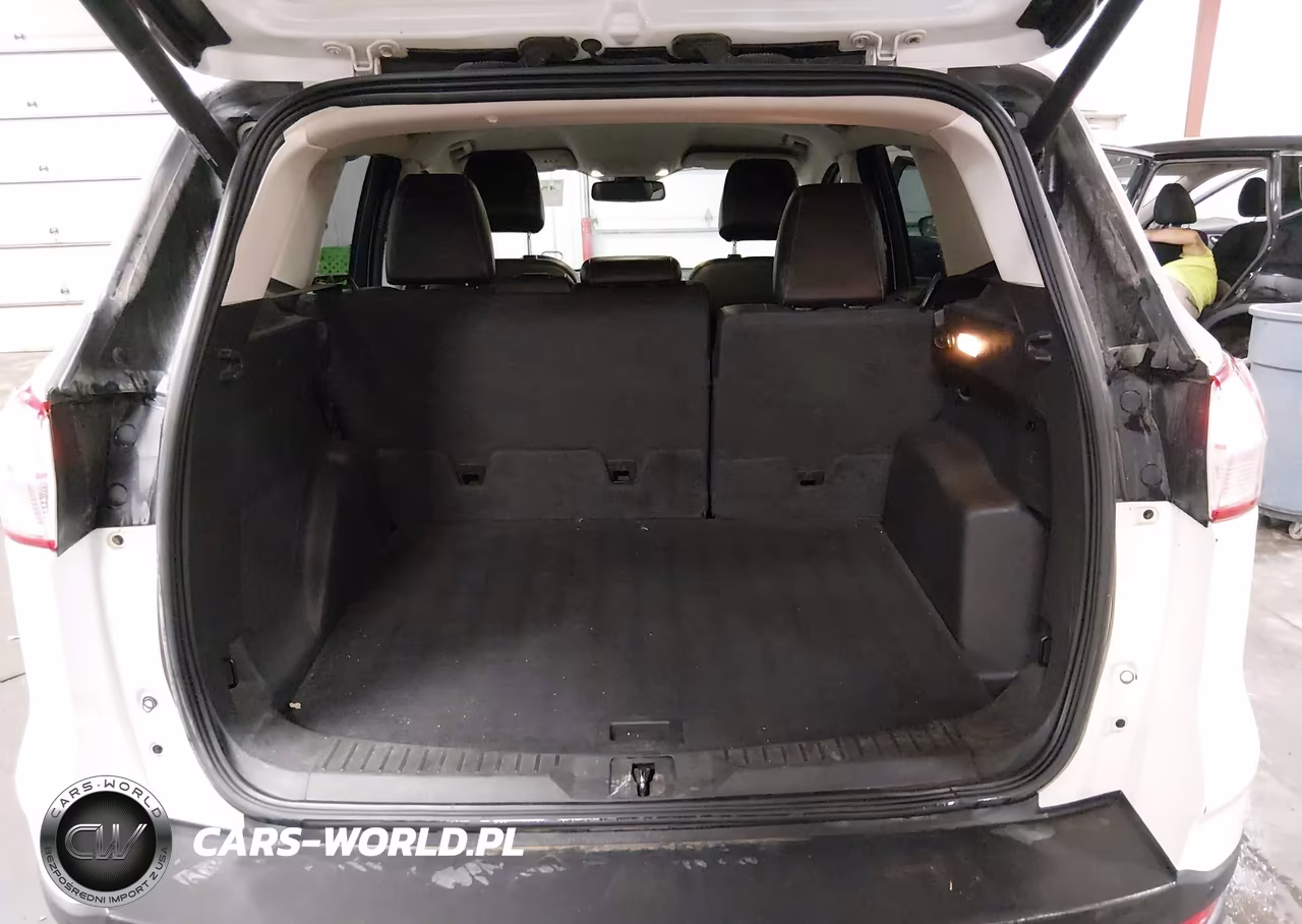 2015 Ford Escape Titanium VIN:1FMCU9JX8FUC25474 - 17