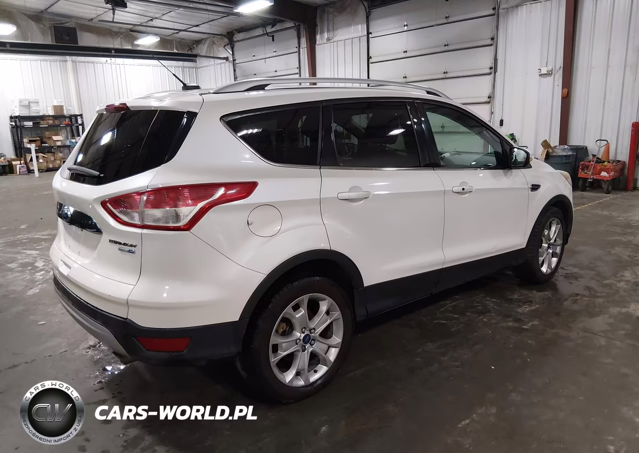 2015 Ford Escape Titanium VIN:1FMCU9JX8FUC25474 - 4