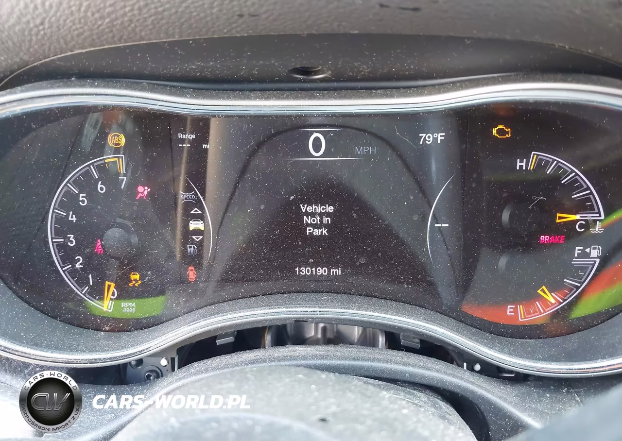 2018 Jeep Grand Cherokee Altitude 4X4 VIN:1C4RJFAG0JC356838 - 7