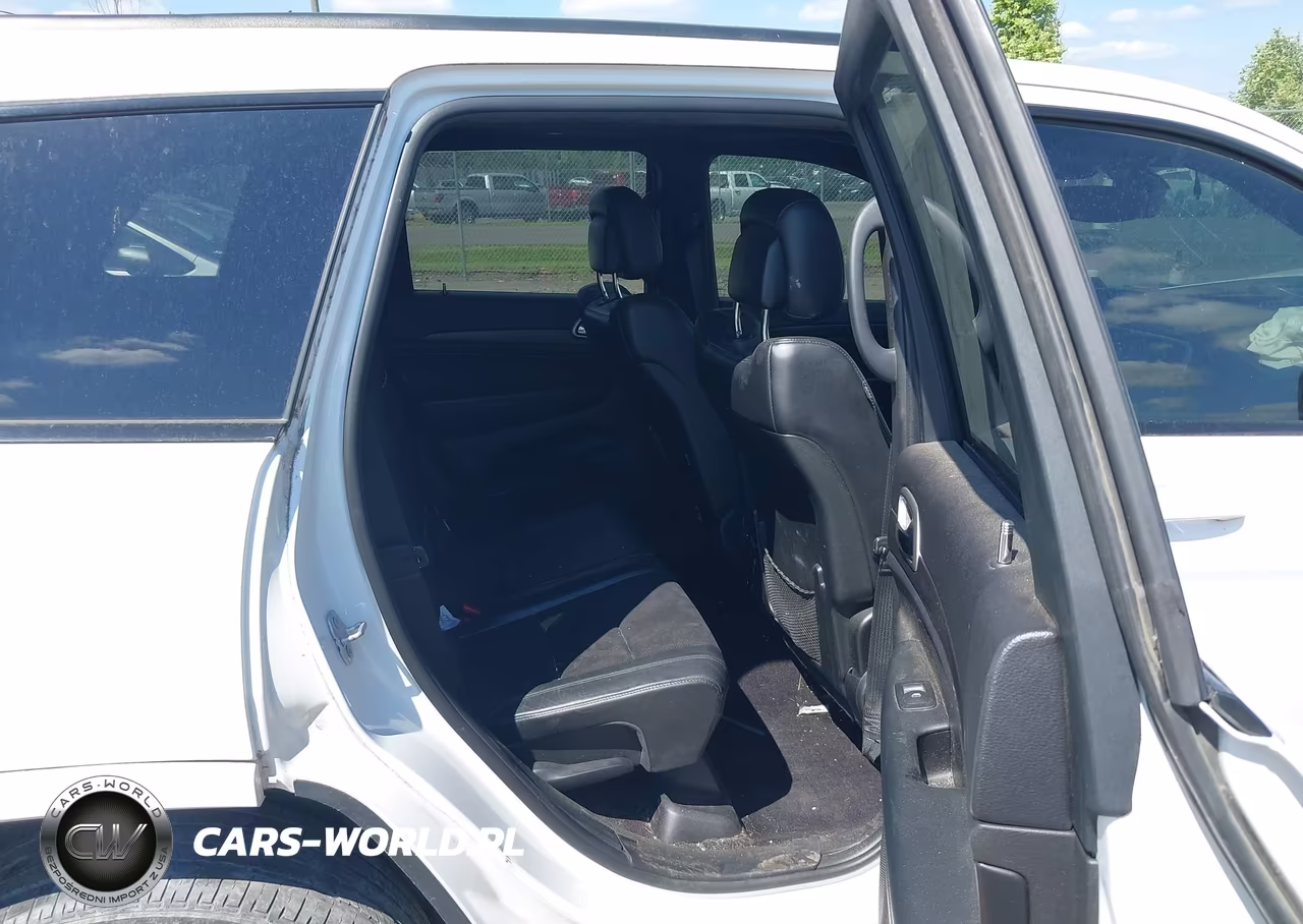 2018 Jeep Grand Cherokee Altitude 4X4 VIN:1C4RJFAG0JC356838 - 8