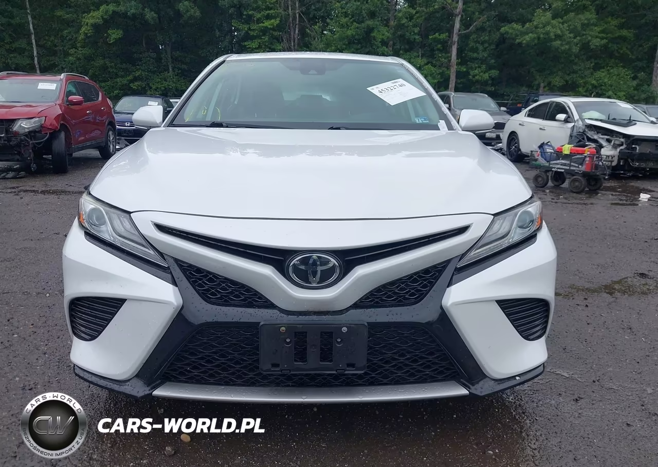 2019 Toyota Camry Xse VIN:4T1B61HK2KU826925 - 13