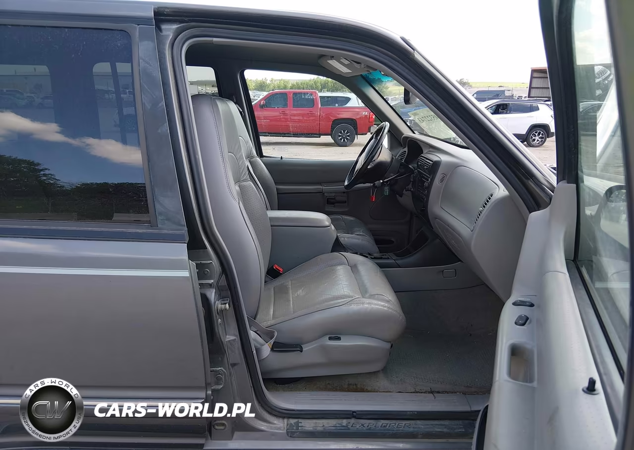 1998 Ford Explorer VIN:1FMZU34EXWZA07119 - 5