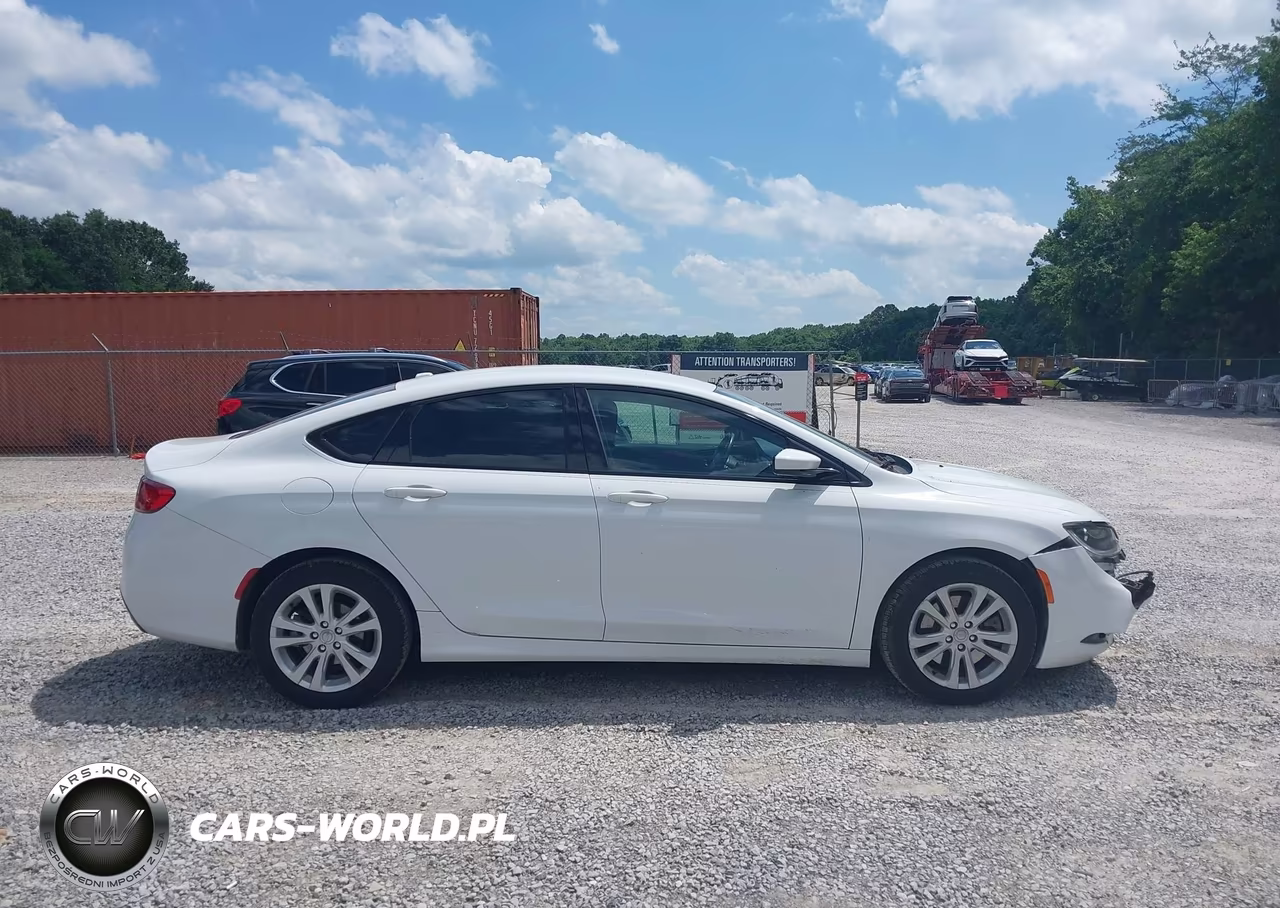 2016 Chrysler 200 S VIN:1C3CCCBG8GN157468 - 13