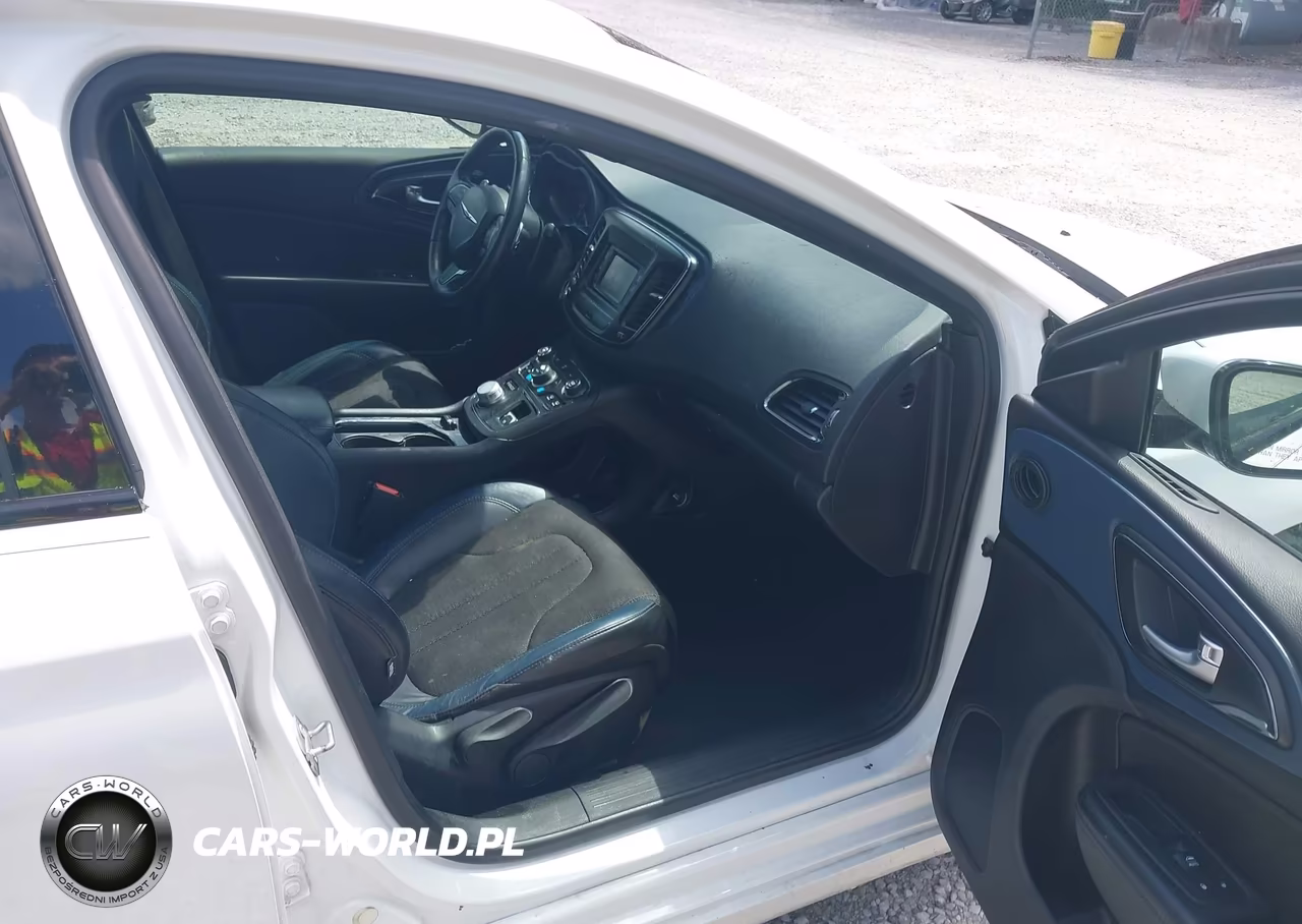 2016 Chrysler 200 S VIN:1C3CCCBG8GN157468 - 5