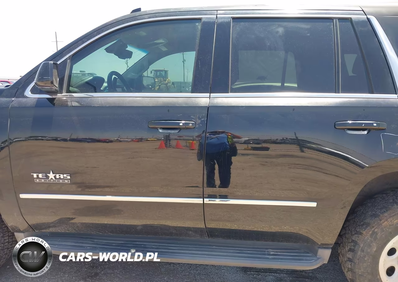 2017 Chevrolet Tahoe Lt VIN:1GNSCBKC7HR152147 - 14