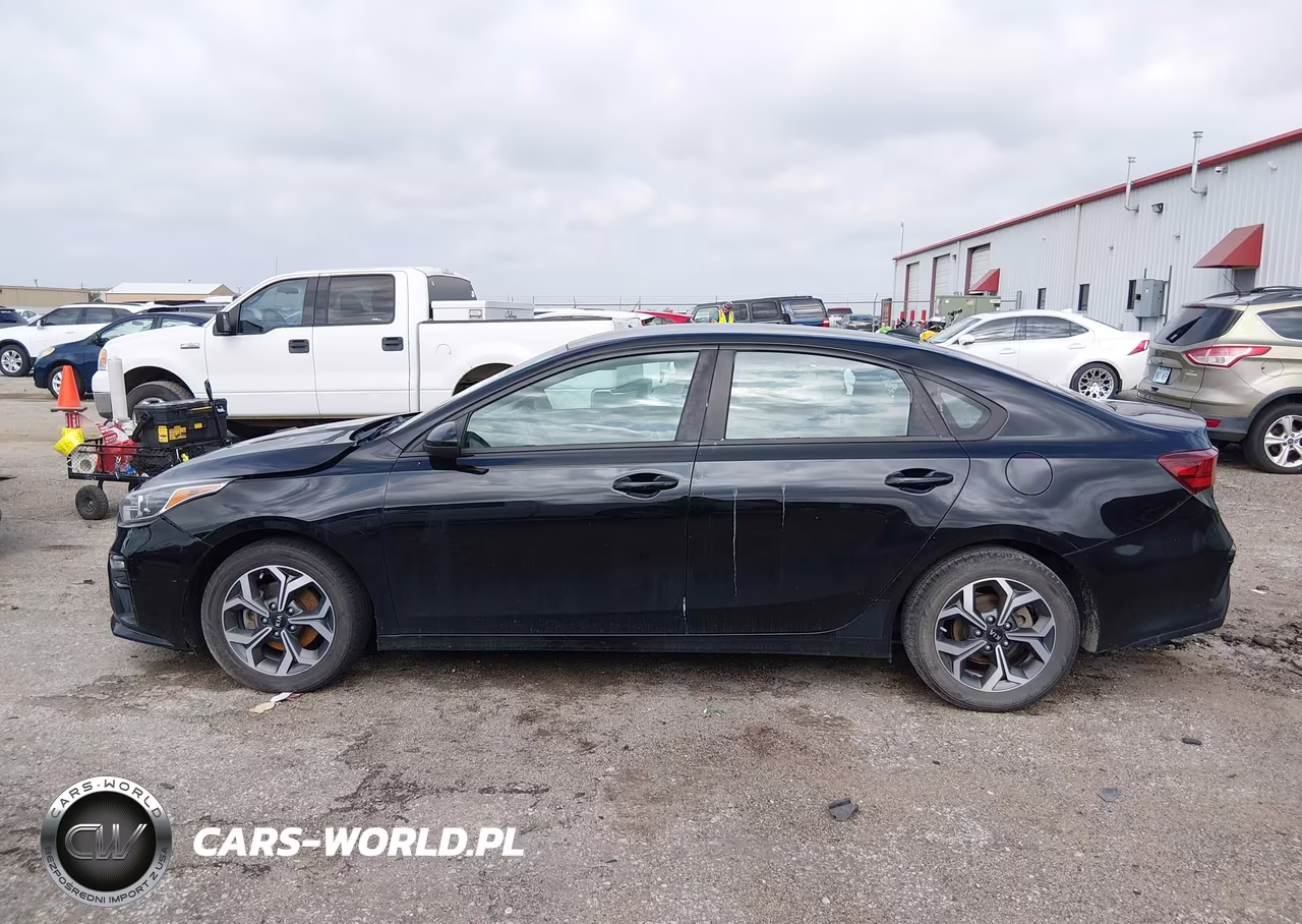 2019 Kia Forte Lxs VIN:3KPF24AD4KE136610 - 14