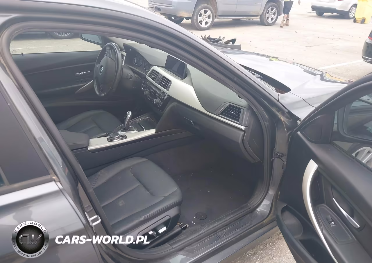 2017 BMW 320I xDrive VIN:WBA8E5G33HNU45197 - 5