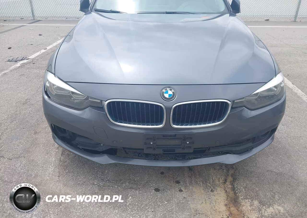 2017 BMW 320I xDrive VIN:WBA8E5G33HNU45197 - 6