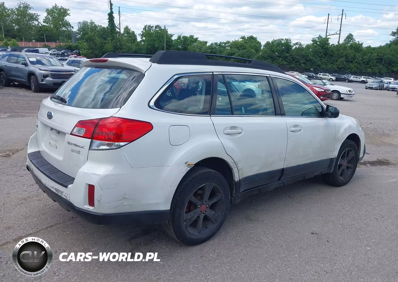 2014 Subaru Outback 2.5I VIN:4S4BRBAC6E3292998 - 4