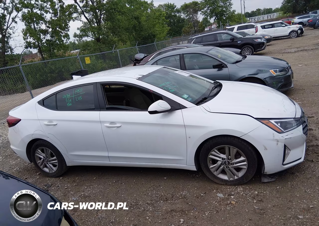 2019 Hyundai Elantra Sel VIN:5NPD84LF4KH481877 - 13