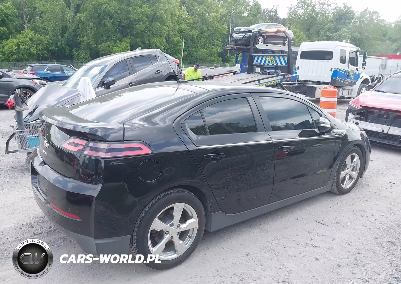 2013 Chevrolet Volt VIN:1G1RH6E45DU148599 - 4