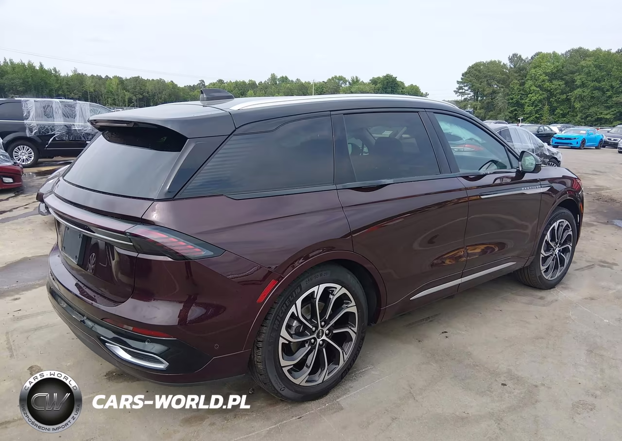 2024 Lincoln Nautilus Reserve VIN:5LMPJ8KA1RJ834360 - 4