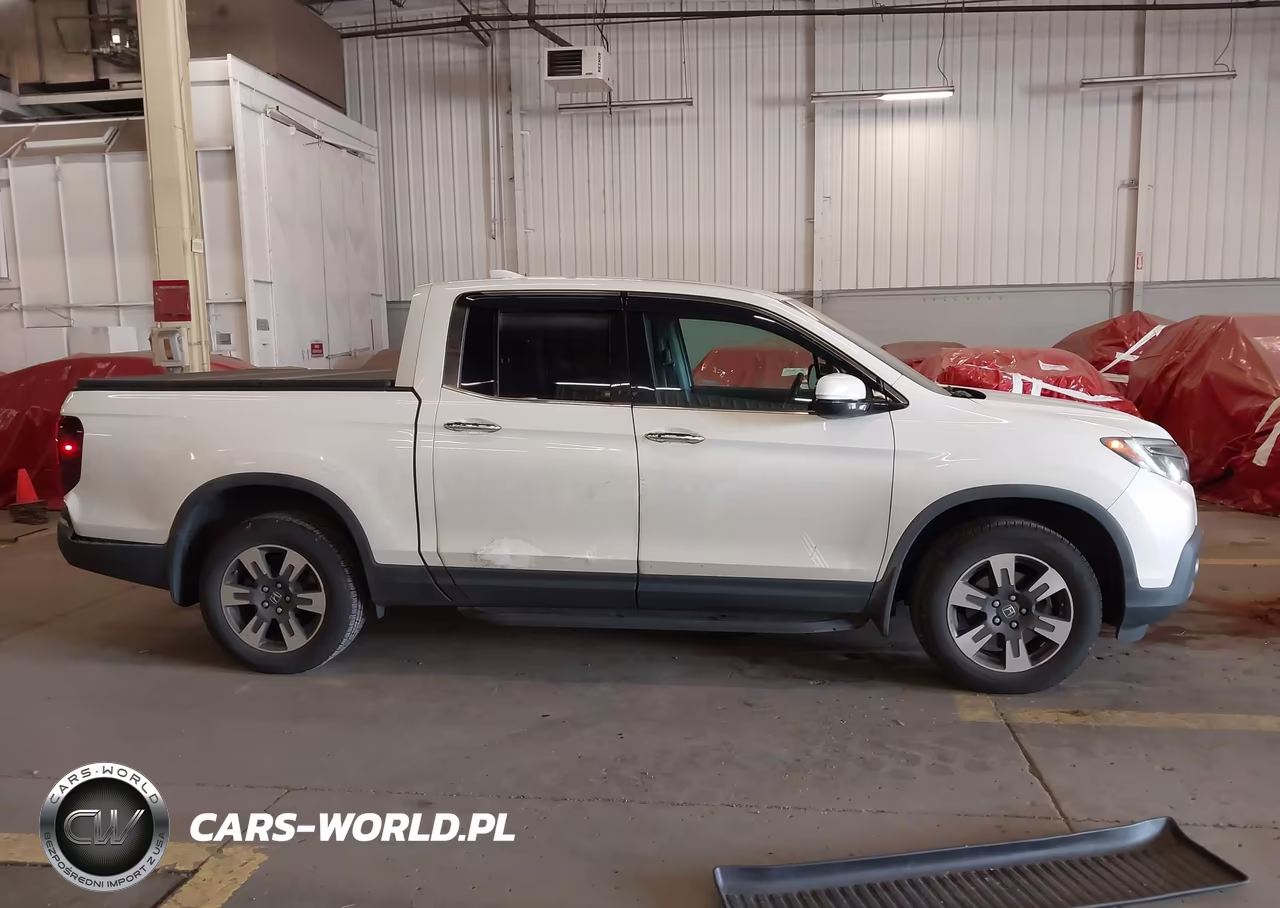 2018 Honda Ridgeline Rtl-E VIN:5FPYK3F77JB013924 - 13