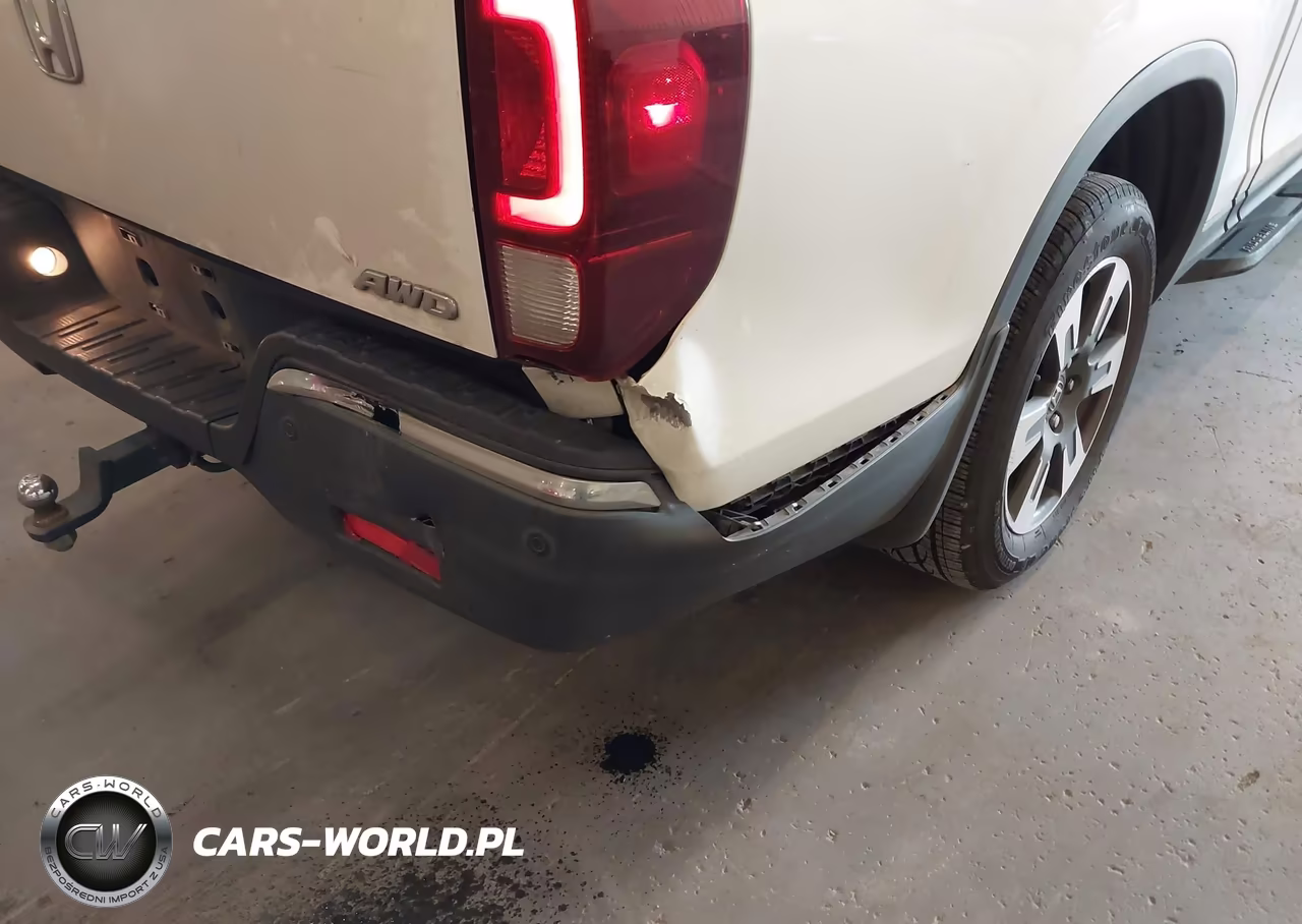 2018 Honda Ridgeline Rtl-E VIN:5FPYK3F77JB013924 - 6